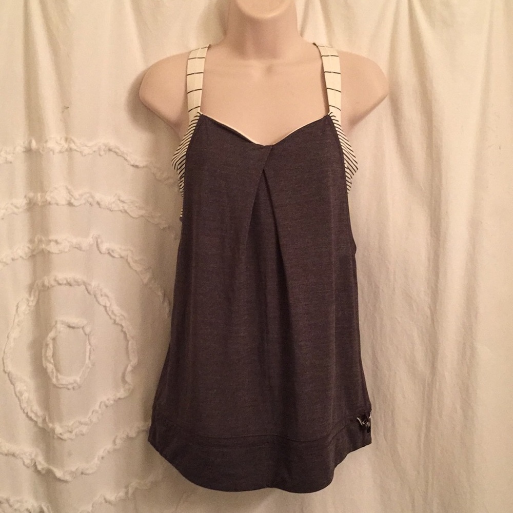 🍋Lululemon tank 8 EUC